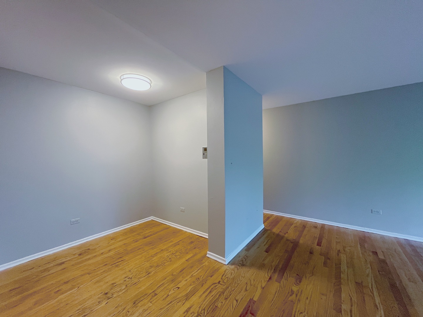 736 W Buena Avenue 308