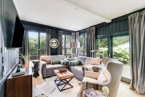 Tiny photo for 225 Coolidge Avenue, Barrington, IL 60010 (MLS # 12733199)