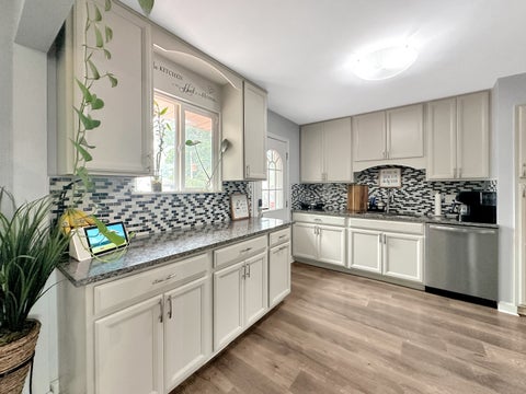 Tiny photo for 2402 Birch Lane, Rolling Meadows, IL 60008 (MLS # 12710411)