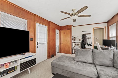 Tiny photo for 1718 13th Avenue, Moline, IL 61265 (MLS # 12755530)