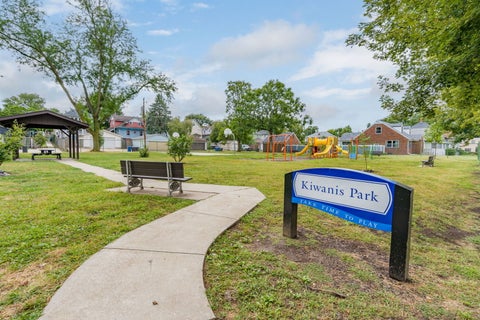 Tiny photo for 1718 13th Avenue, Moline, IL 61265 (MLS # 12755530)