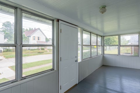 Tiny photo for 1718 13th Avenue, Moline, IL 61265 (MLS # 12755530)