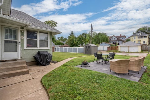 Tiny photo for 1718 13th Avenue, Moline, IL 61265 (MLS # 12755530)