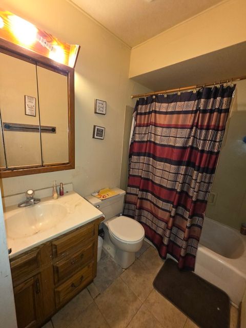 Tiny photo for 15518 Maple Street, South Holland, IL 60473 (MLS # 12610254)