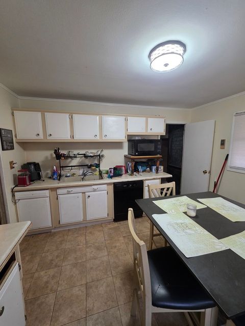 Tiny photo for 15518 Maple Street, South Holland, IL 60473 (MLS # 12610254)