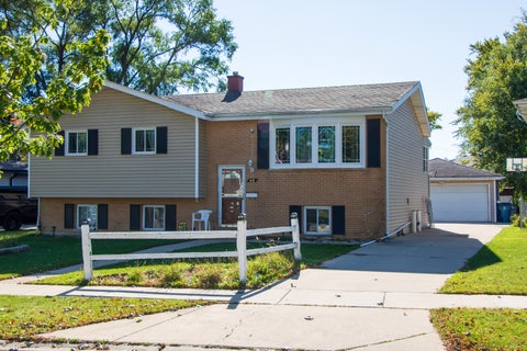 Tiny photo for 416 S Cherry Hill Drive, Addison, IL 60101 (MLS # 12788185)