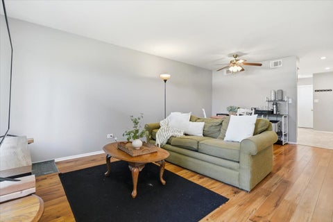 Tiny photo for 34322 N Birch Lane #15C, Gurnee, IL 60031 (MLS # 12710498)
