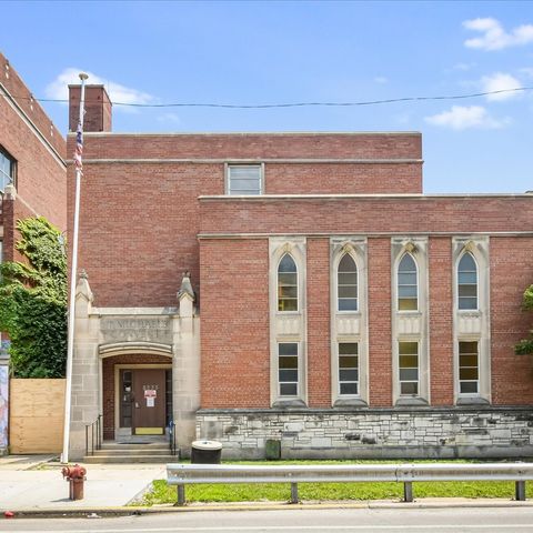 8235 S South Shore Drive Chicago IL 60617