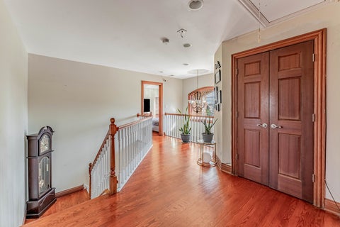 Tiny photo for 7124 W 81st Place, Burbank, IL 60459 (MLS # 12795153)