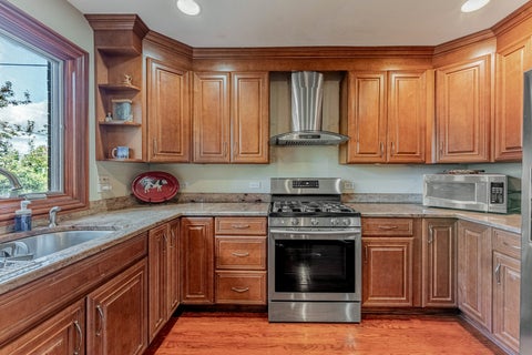 Tiny photo for 7124 W 81st Place, Burbank, IL 60459 (MLS # 12795153)