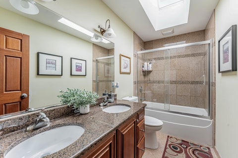 Tiny photo for 7124 W 81st Place, Burbank, IL 60459 (MLS # 12795153)