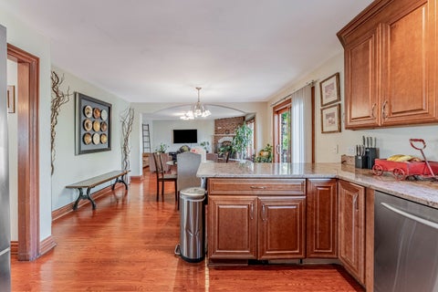 Tiny photo for 7124 W 81st Place, Burbank, IL 60459 (MLS # 12795153)