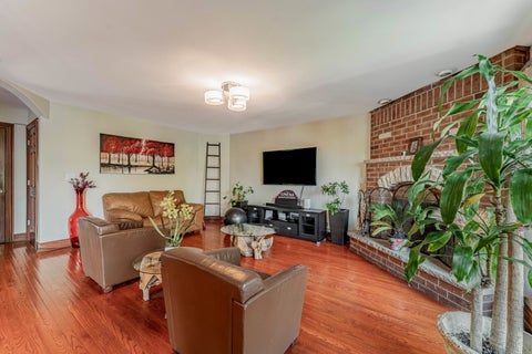 Tiny photo for 7124 W 81st Place, Burbank, IL 60459 (MLS # 12795153)