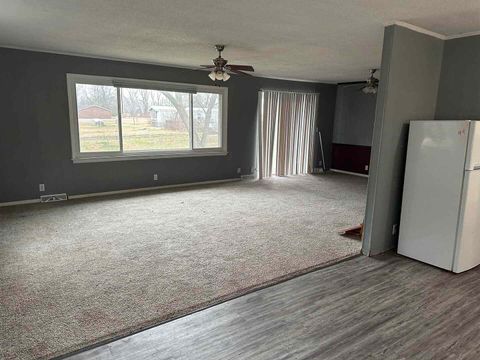 Tiny photo for 54 Hiser Rd Street #1, Murphysboro, IL 62966 (MLS # 100000387)