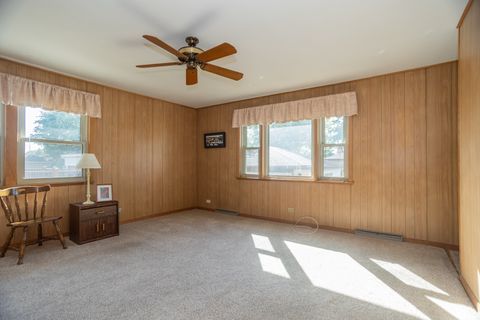 Tiny photo for 7349 W Crain Street, Niles, IL 60714 (MLS # 12489826)