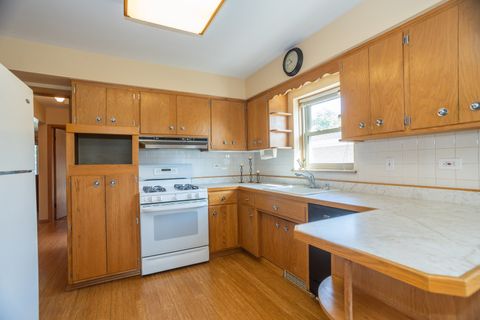 Tiny photo for 7349 W Crain Street, Niles, IL 60714 (MLS # 12489826)