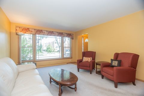 Tiny photo for 7349 W Crain Street, Niles, IL 60714 (MLS # 12489826)