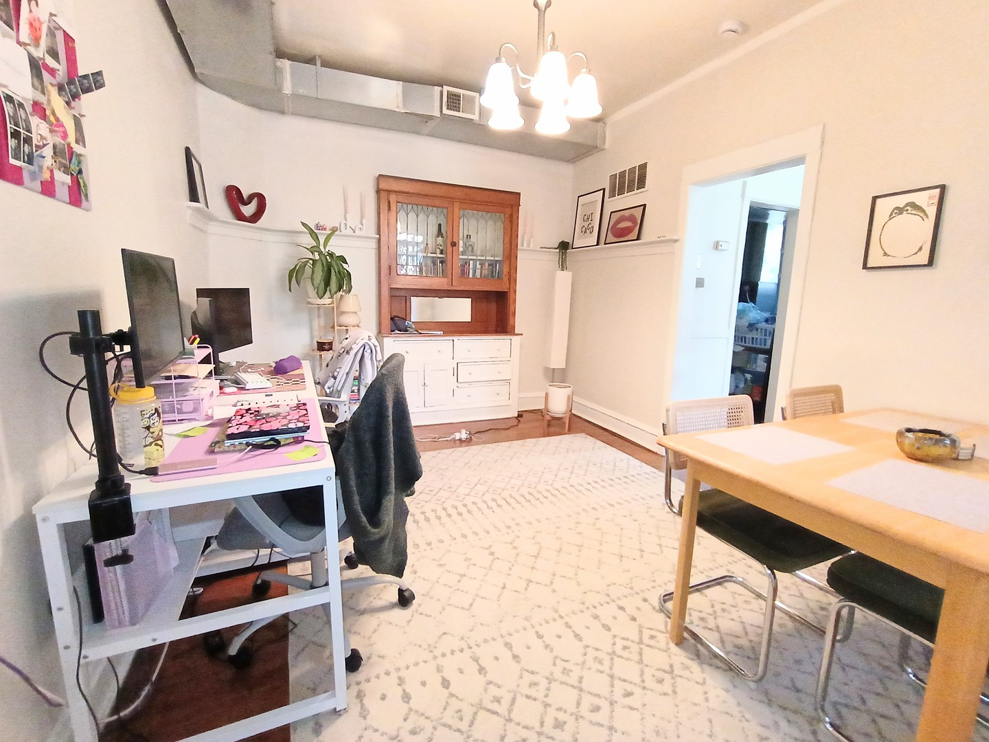 3508 N Broadway Street 1