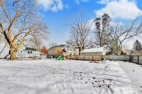 Tiny photo for 315 Liberty Street, West Dundee, IL 60118 (MLS # 12559393)