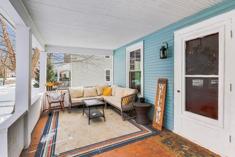 Tiny photo for 315 Liberty Street, West Dundee, IL 60118 (MLS # 12559393)