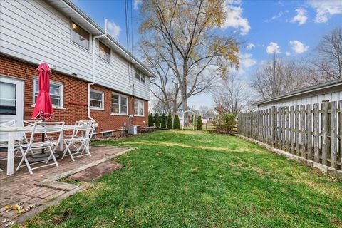 Tiny photo for 458 S Burno Drive, Palatine, IL 60067 (MLS # 12537207)