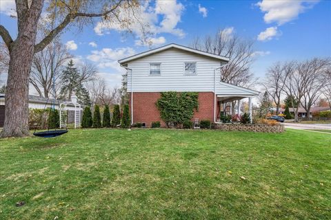 Tiny photo for 458 S Burno Drive, Palatine, IL 60067 (MLS # 12537207)