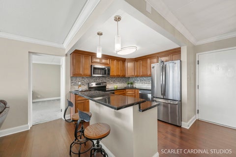 Tiny photo for 2005 S Finley Road #703, Lombard, IL 60148 (MLS # 12756437)