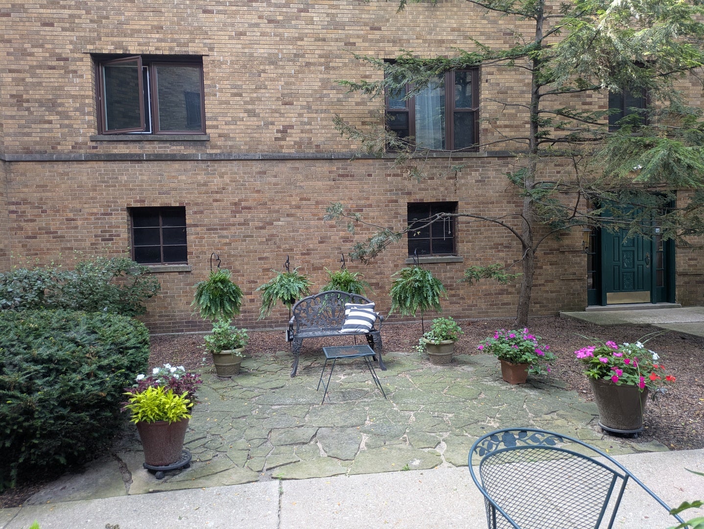 1535 Monroe Avenue 2