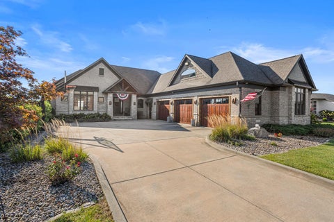 Tiny photo for 1413 Cross Creek Road, Mahomet, IL 61853 (MLS # 12733309)