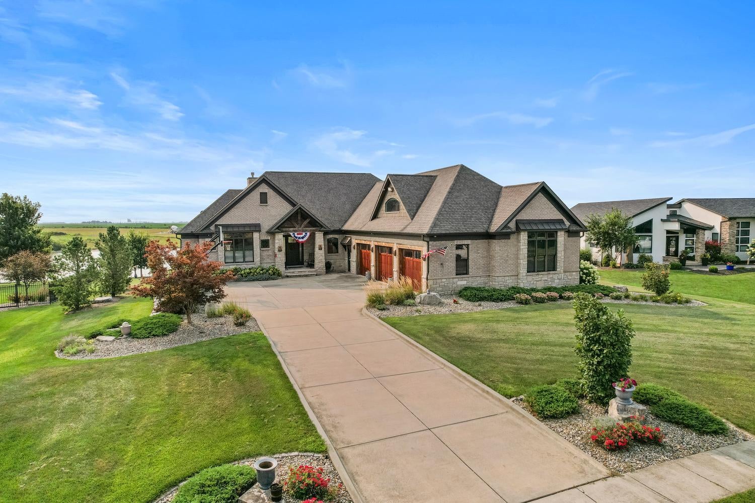 1413 Cross Creek Road