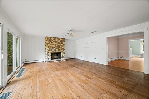 Tiny photo for 1163 Asbury Avenue, Winnetka, IL 60093 (MLS # 12767043)