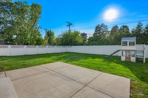 Tiny photo for 400 Spruce Avenue, Bensenville, IL 60106 (MLS # 12754493)