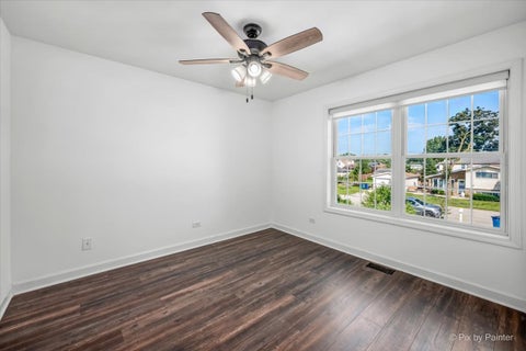 Tiny photo for 400 Spruce Avenue, Bensenville, IL 60106 (MLS # 12754493)
