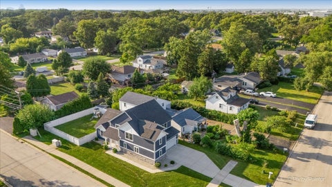 Tiny photo for 400 Spruce Avenue, Bensenville, IL 60106 (MLS # 12754493)