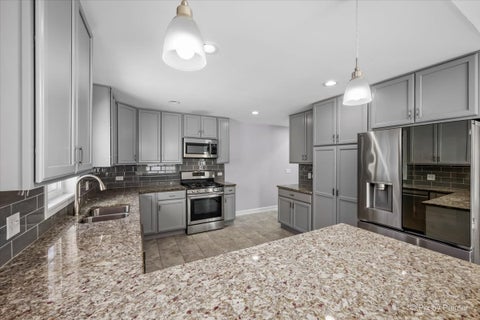 Tiny photo for 400 Spruce Avenue, Bensenville, IL 60106 (MLS # 12754493)