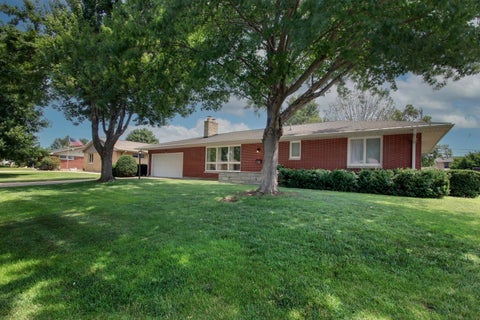 Tiny photo for 1631 Wilmar Drive, Quincy, IL 62301 (MLS # 12721812)