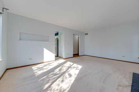 Tiny photo for 2736 BLUEWATER Circle, Naperville, IL 60564 (MLS # 12526634)