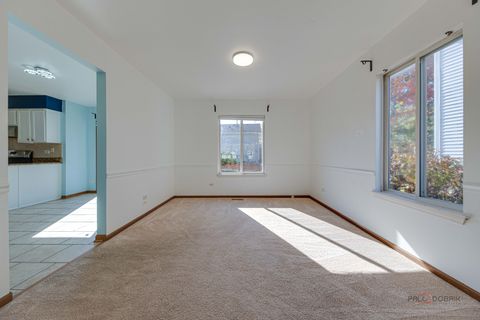 Tiny photo for 2736 BLUEWATER Circle, Naperville, IL 60564 (MLS # 12526634)