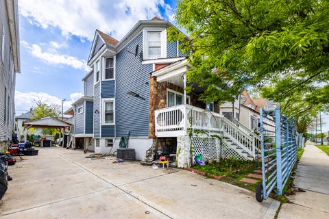 Tiny photo for 844 N Laramie Avenue, Chicago, IL 60651 (MLS # 12693262)