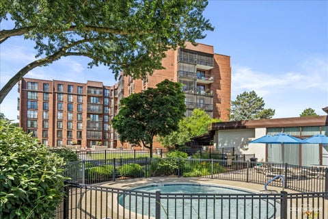 Tiny photo for 111 Acacia Drive #101, Indian Head Park, IL 60525 (MLS # 12707396)