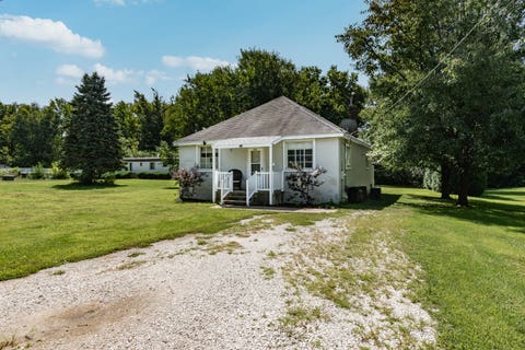 Tiny photo for 315 W 3rd Street, Streator, IL 61364 (MLS # 12740015)