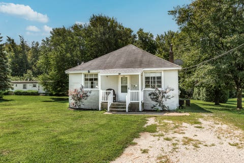 Photo of 315 W 3rd Street, Streator, IL 61364 (MLS # 12740015)
