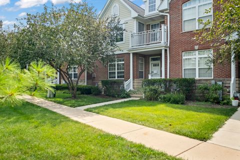 Photo of 1882 Keystone Place #1882, Schaumburg, IL 60193 (MLS # 12523717)