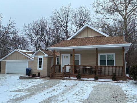 Photo of 5517 Essex Road, Lisle, IL 60532 (MLS # 12558819)