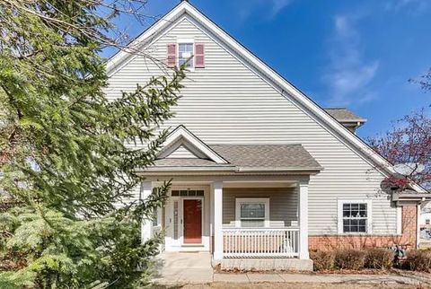 Tiny photo for 800 Linden Circle, Hoffman Estates, IL 60169 (MLS # 12412837)