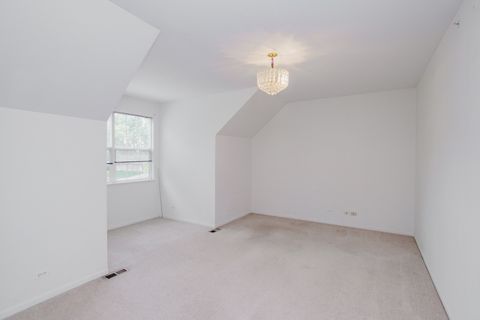 Tiny photo for 800 Linden Circle, Hoffman Estates, IL 60169 (MLS # 12412837)