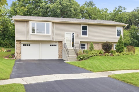 Tiny photo for 308 Nelson Court, Bolingbrook, IL 60440 (MLS # 12781582)