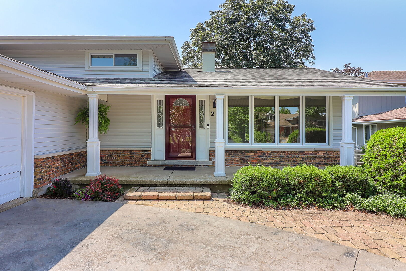 211 James Drive