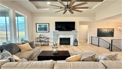 Tiny photo for 5077 Oak Ridge Court, Bettendorf, IA 52722 (MLS # 12593535)