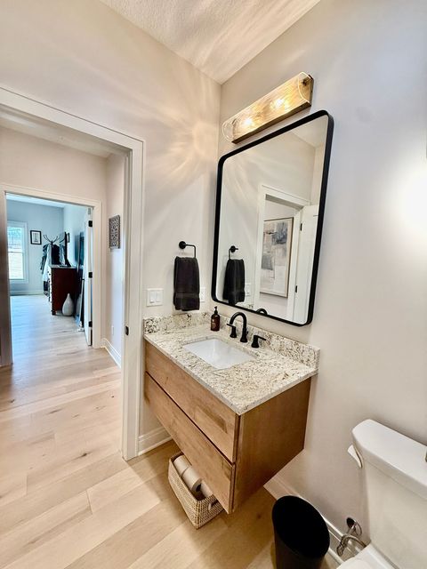 Tiny photo for 5077 Oak Ridge Court, Bettendorf, IA 52722 (MLS # 12593535)